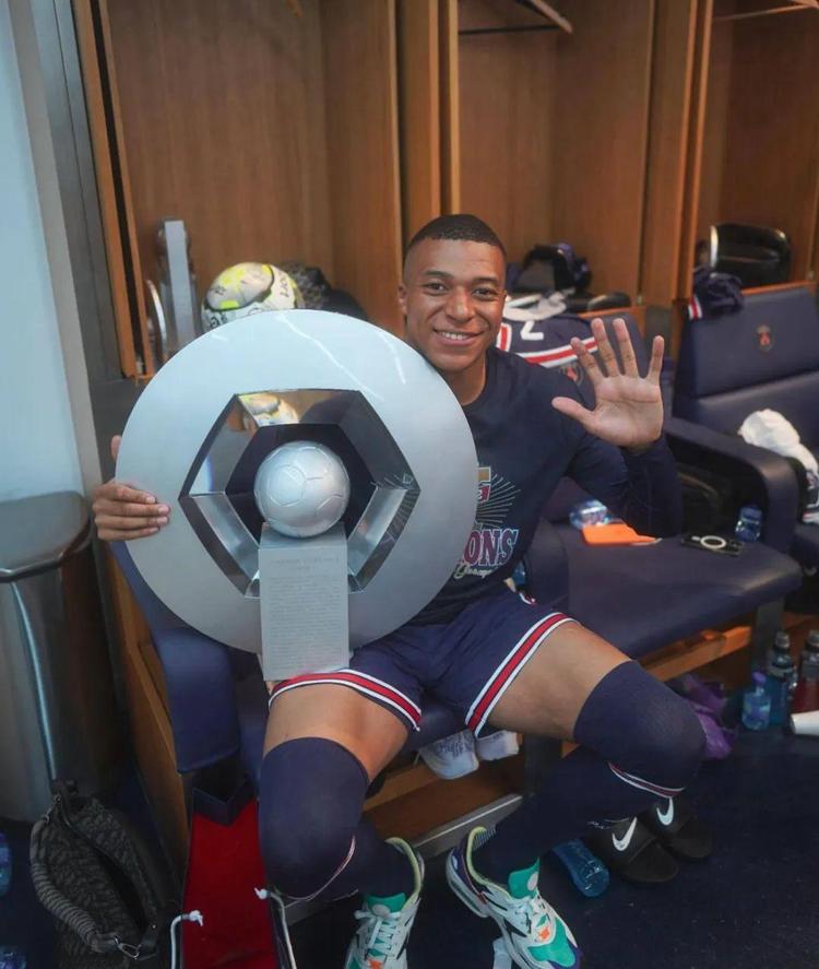 麦迪逊：B费主导了曼联所有的进攻，他是被低估的顶级球员